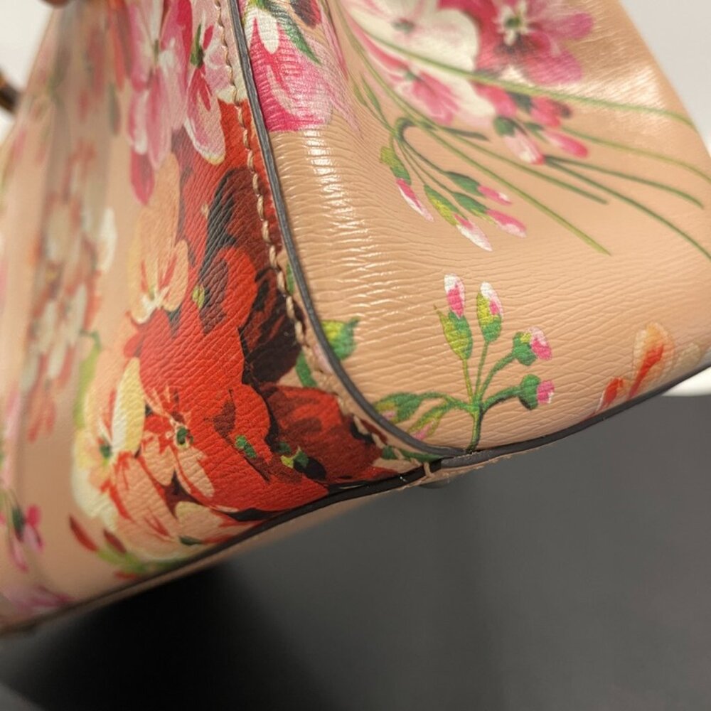 Gucci Bamboo Blooms Floral Shopper Tote (143107) - Picture 4 of 16